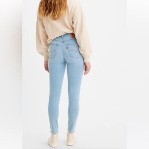 Levis 🩵 721 HIGH RISE SKINNY WOMEN'S JEANS size 26
